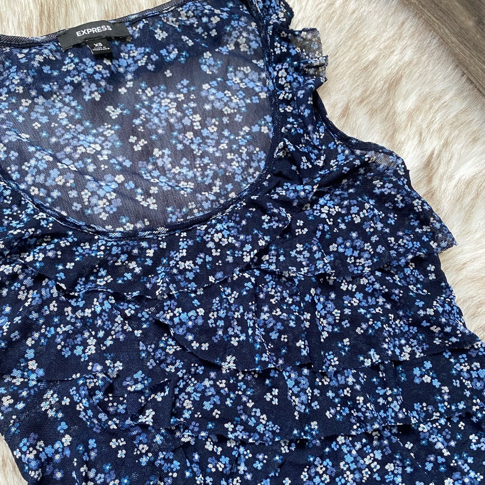 Express Mesh Ruffle Tank - Picture 4 of 5